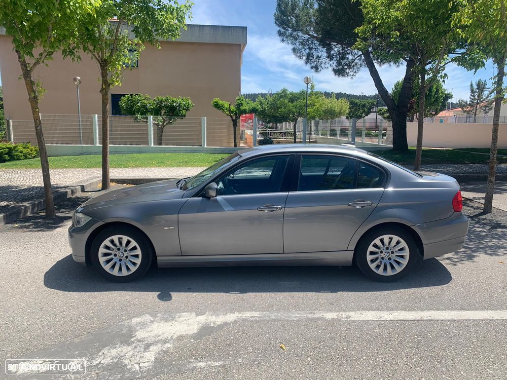 BMW 318 d DPF Edition Sport - 1