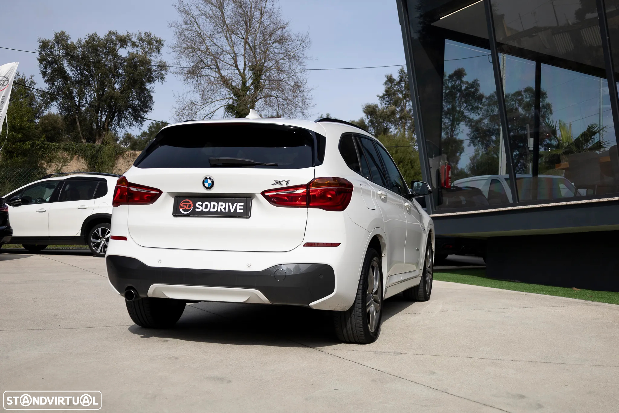 BMW X1 18 d xDrive Auto Pack M - 30