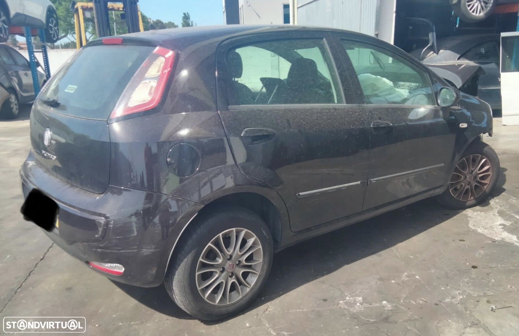 Fiat Grande Punto EVO 1.2 de 2011 disponível para peças - 1