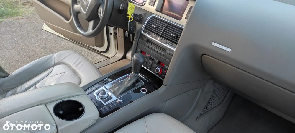 Audi Q7 3.6 FSI Quattro Tiptronic - 28