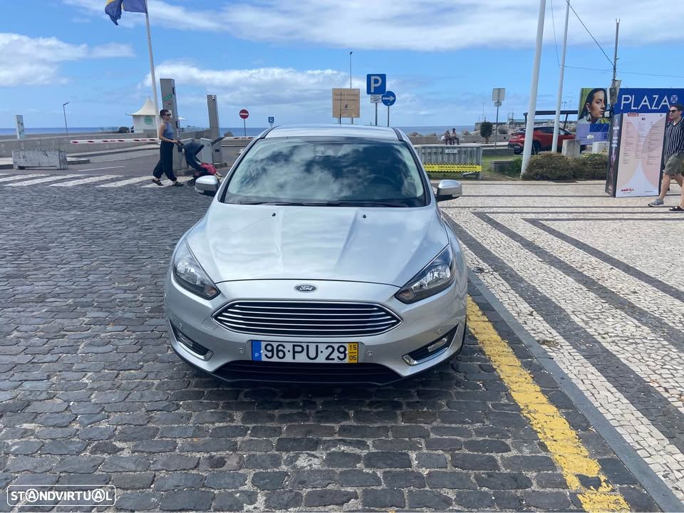 Ford Focus 1.0 SCTi Titanium - 1
