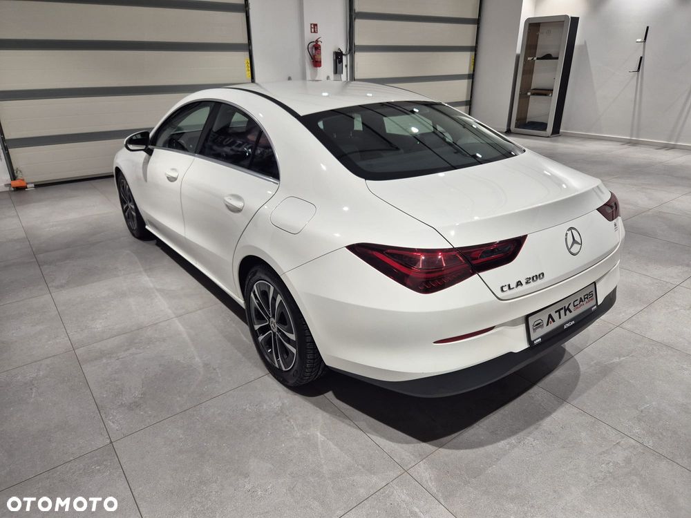Mercedes-Benz CLA 200 7G-DCT - 28