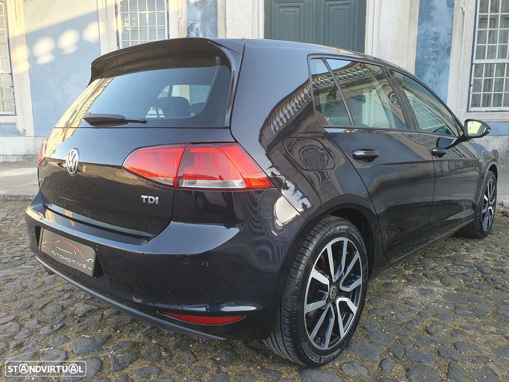 VW Golf 1.6 TDI Confortline - 6