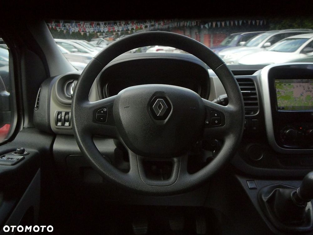 Renault Trafic - 19