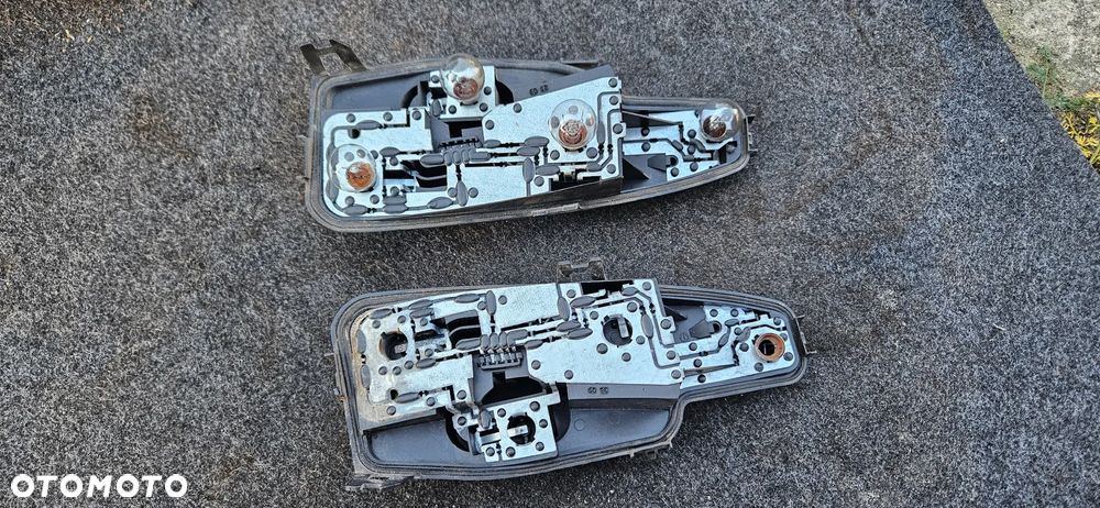 Wkład lampy lewy tył Peugeot 308 I SW 2009r Europa - 2