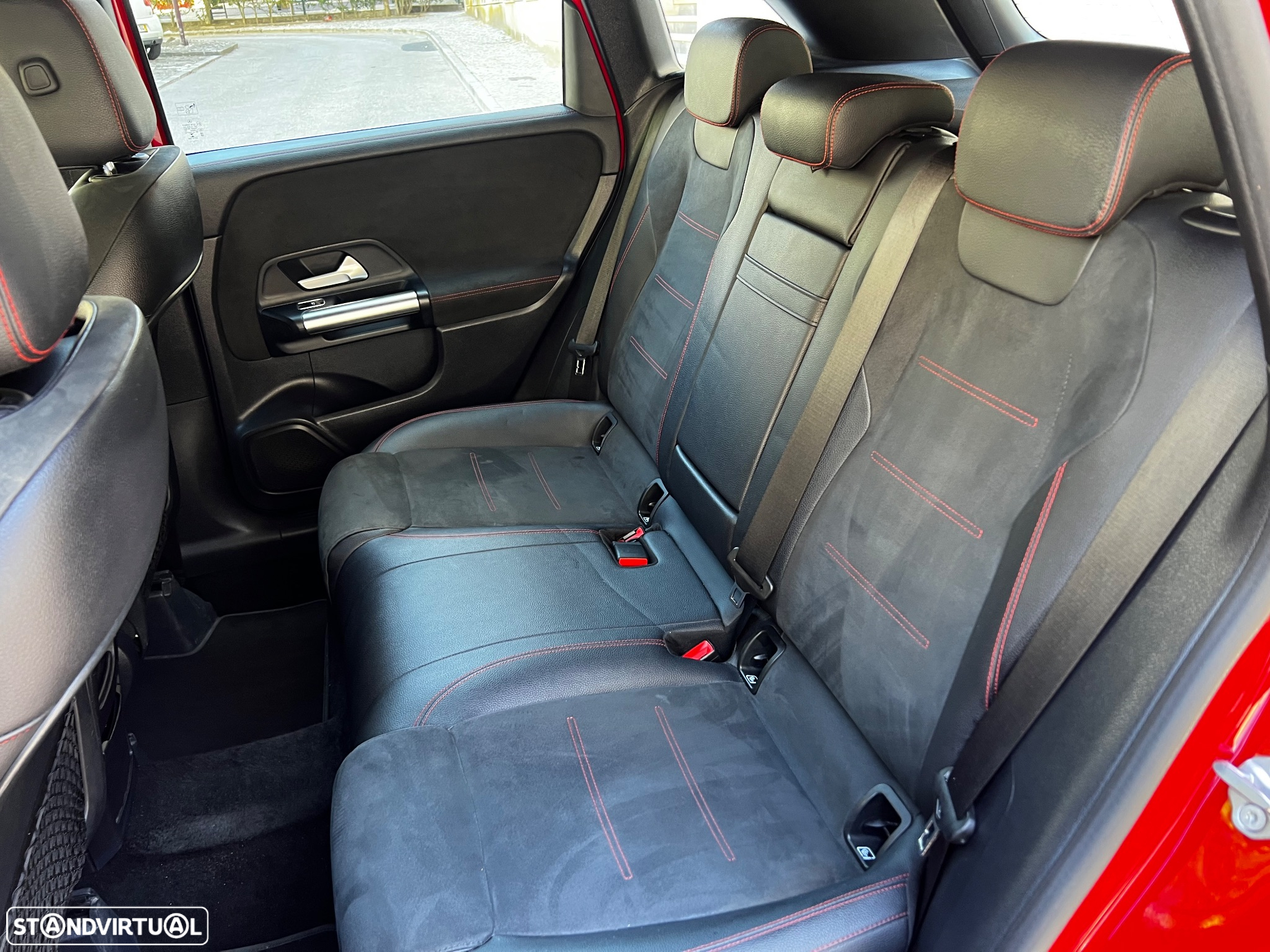 Mercedes-Benz B 180 d AMG Line Aut. - 31