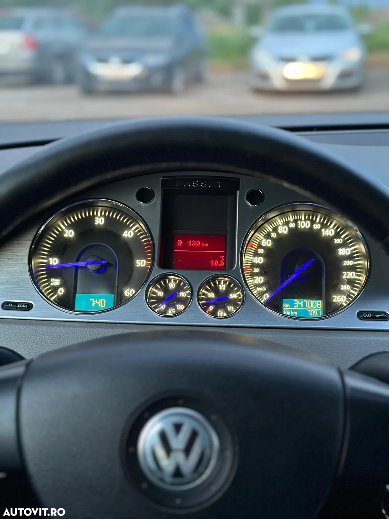 Volkswagen Passat 1.9 TDI Highline - 7
