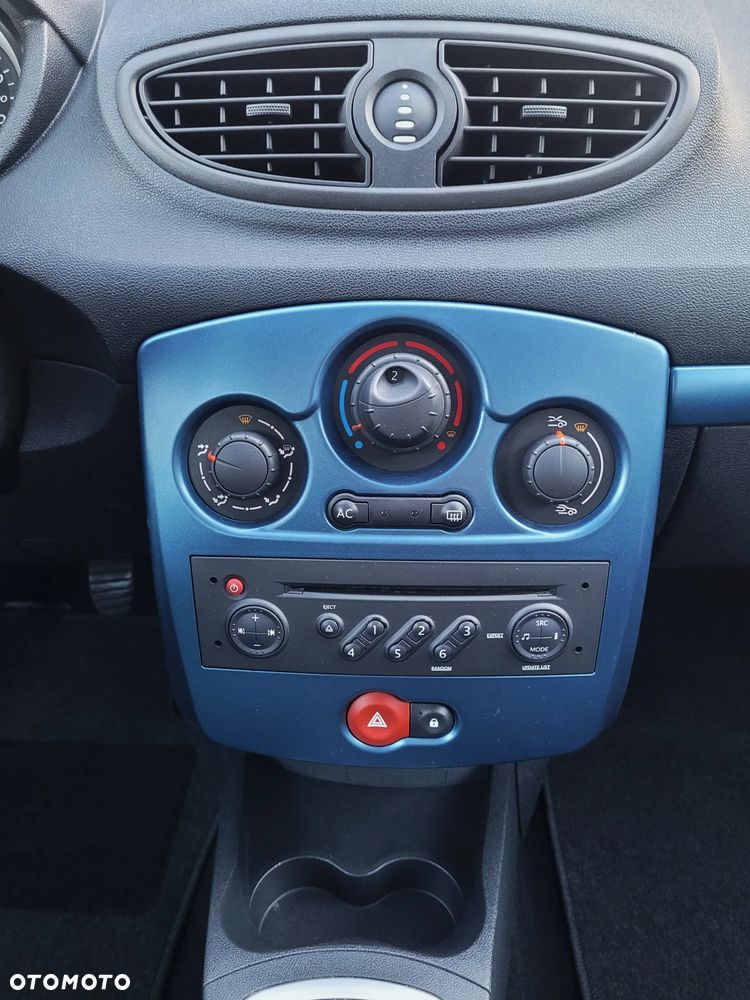 Renault Clio 1.2 16V Exception - 11