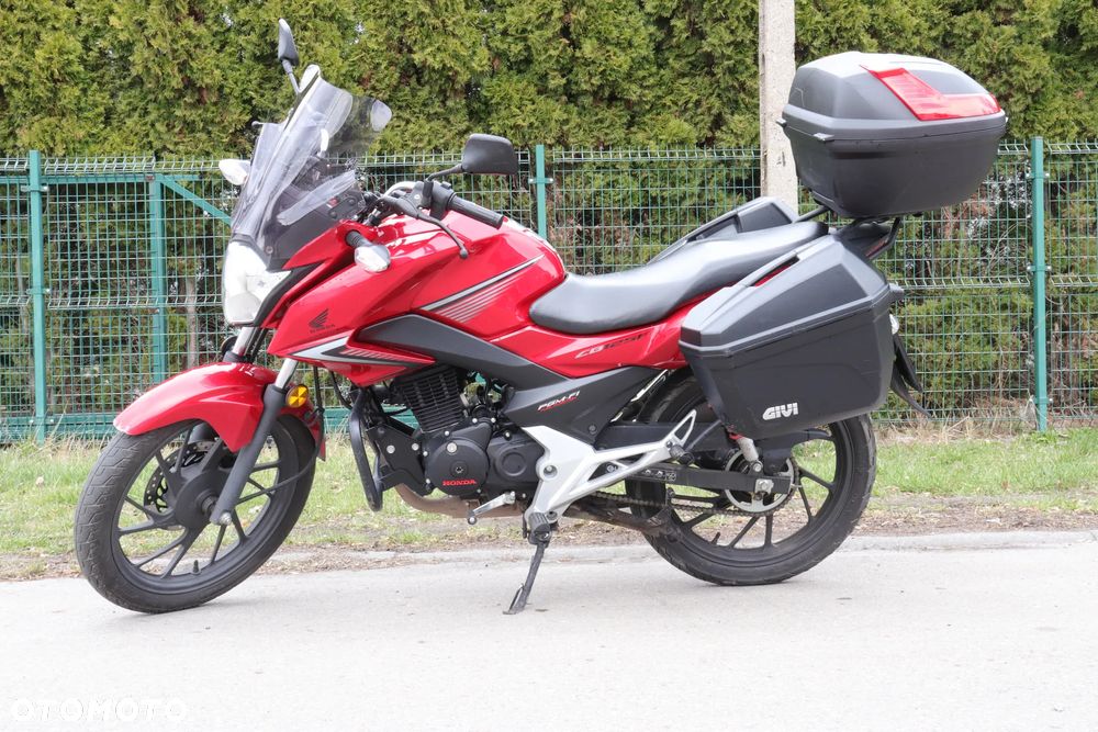 Honda CBF - 2