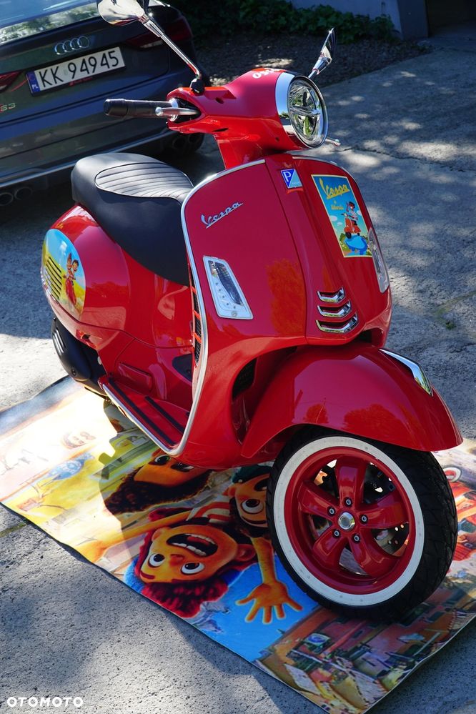 Vespa GTS - 2
