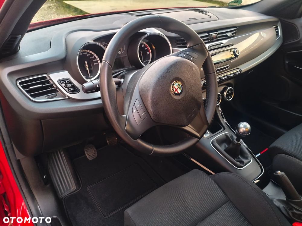 Alfa Romeo Giulietta 1.4 TB 16V Turismo - 23