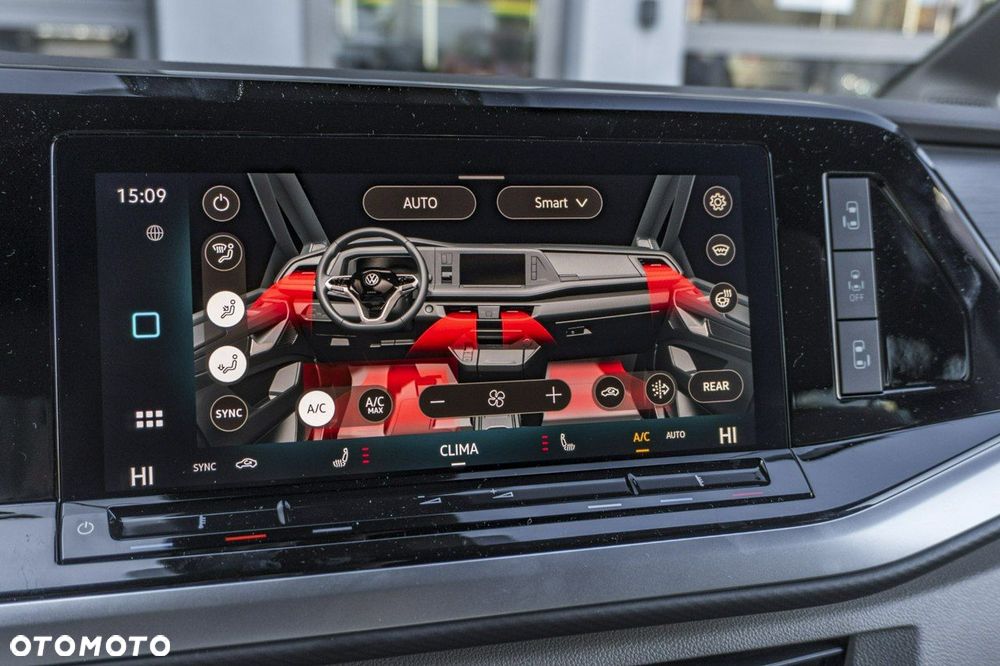 Volkswagen Multivan - 26