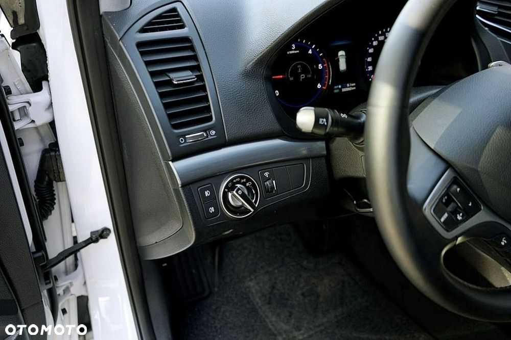 Hyundai i40 - 19