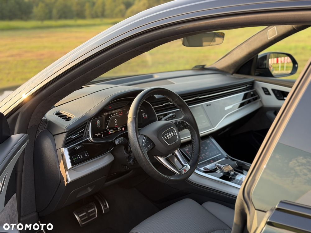 Audi SQ8 TFSI Quattro Tiptronic - 14