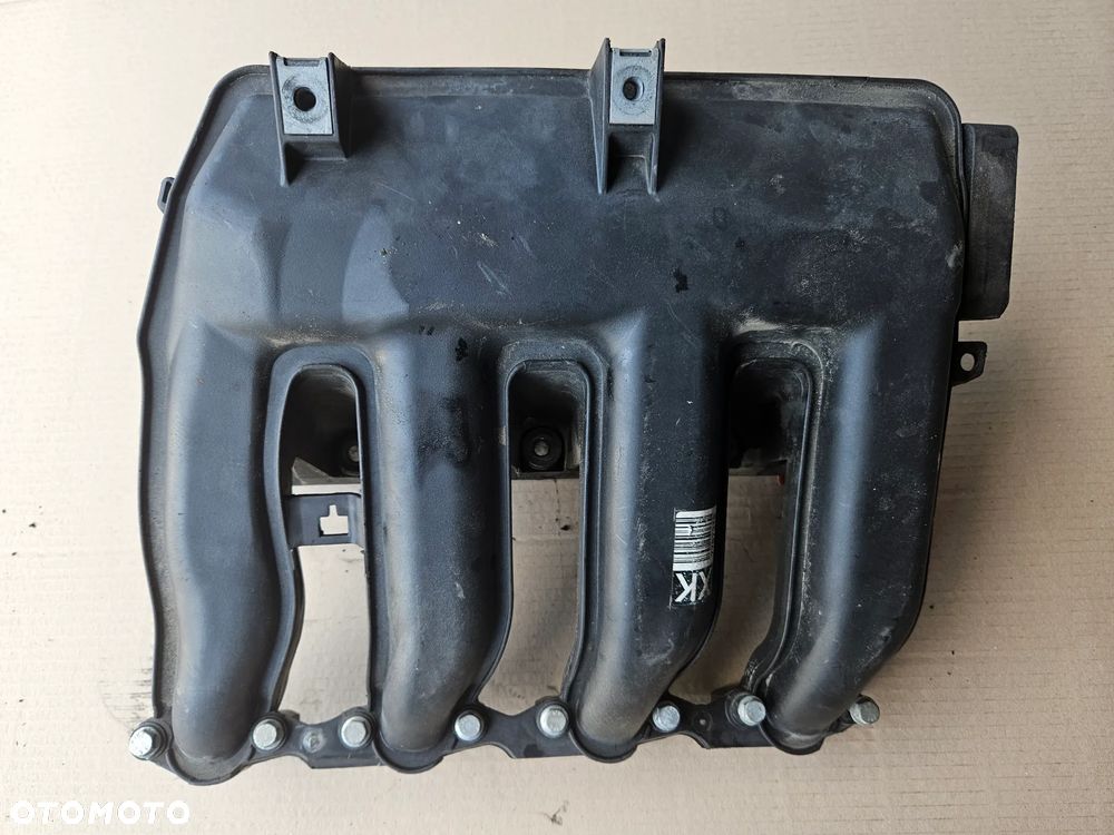 BMW E60 E61 1 E87 X3 E83 2.0 D kolektor ssący 7795393 7787318 7788194 - 5