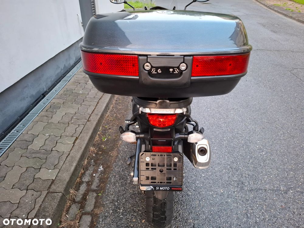 Suzuki DL - 6