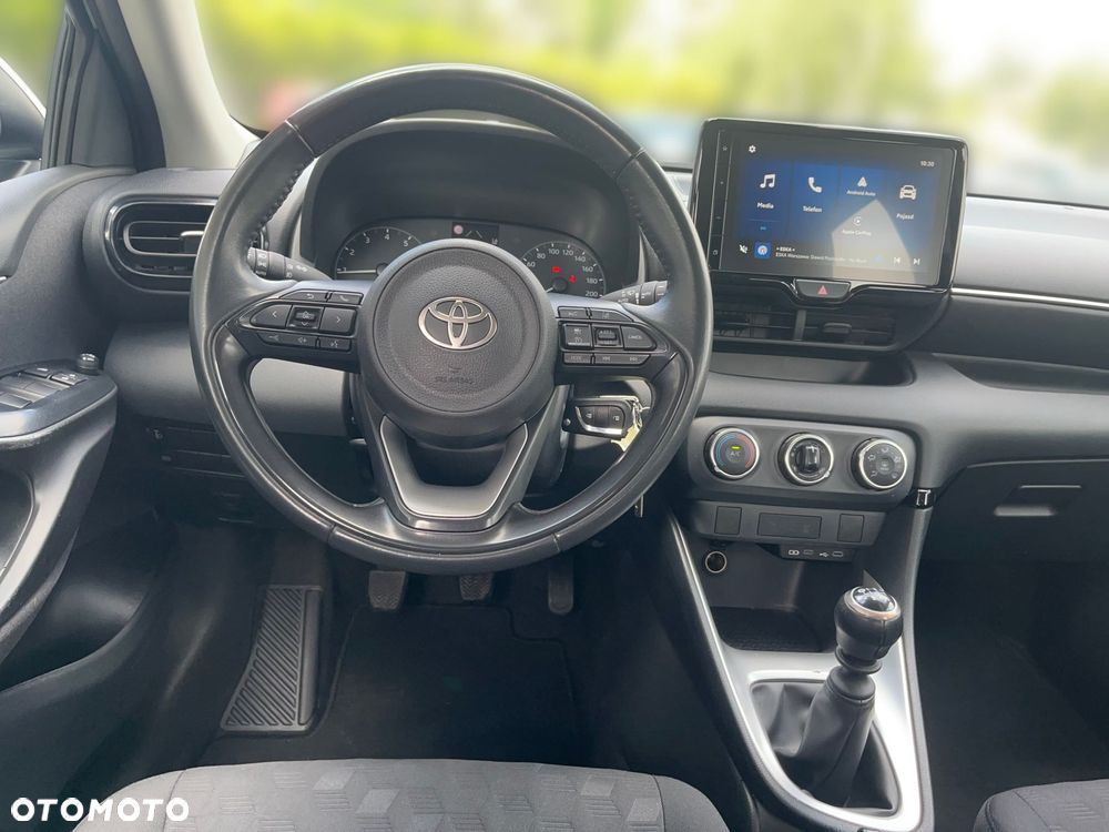 Toyota Yaris 1.5 Comfort - 9