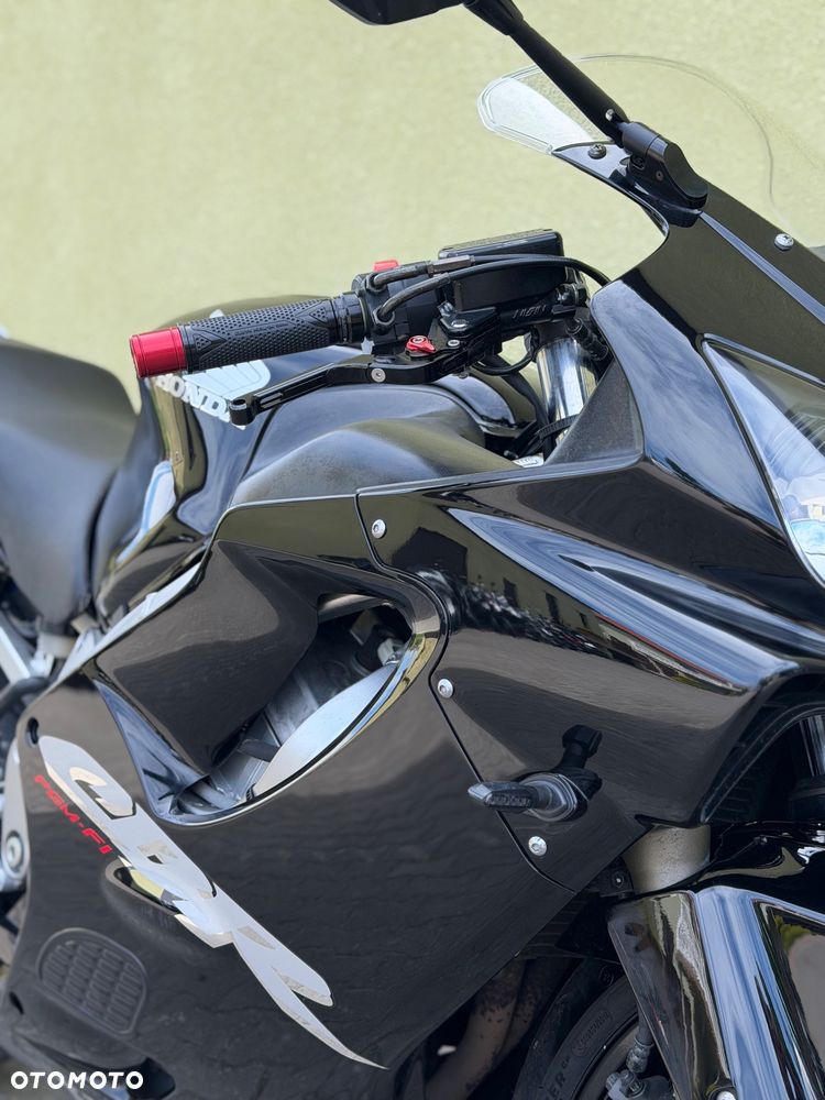 Honda CBR - 4