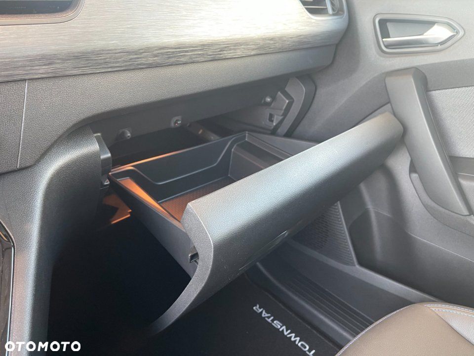 Nissan Townstar - 25