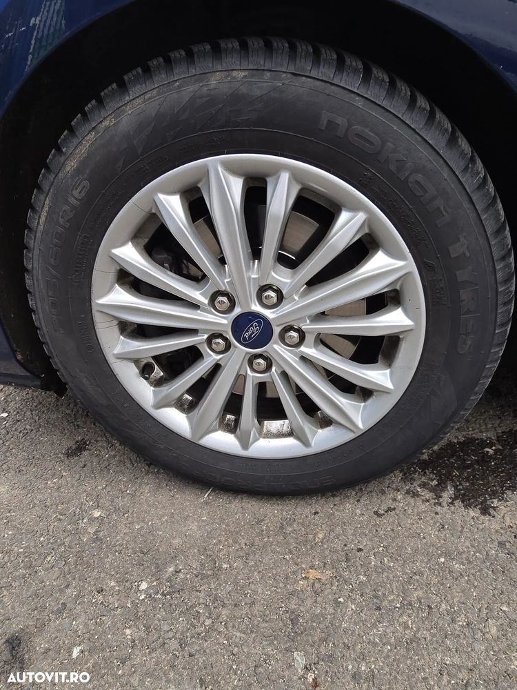 Ford Focus 1.0 EcoBoost Titanium Business - 10