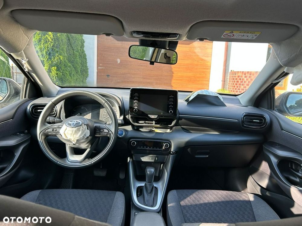 Toyota Yaris - 18