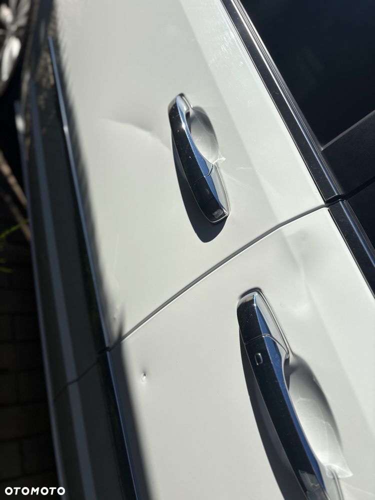 Chrysler Town & Country 3.6 Limited - 11