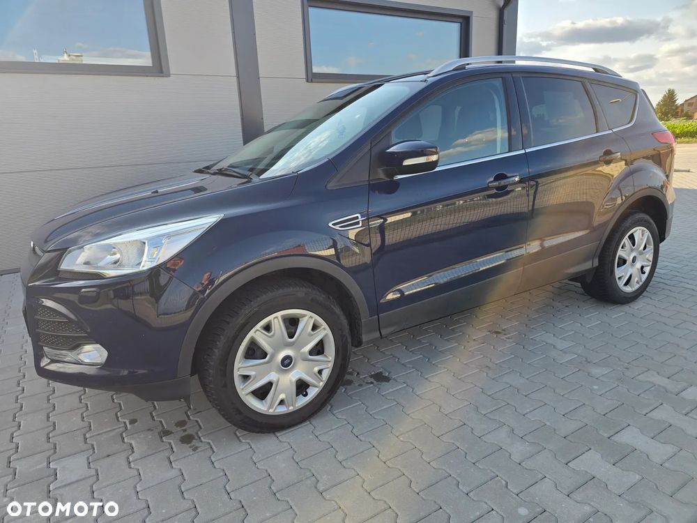 Ford Kuga 1.5 EcoBoost 2x4 Titanium - 5