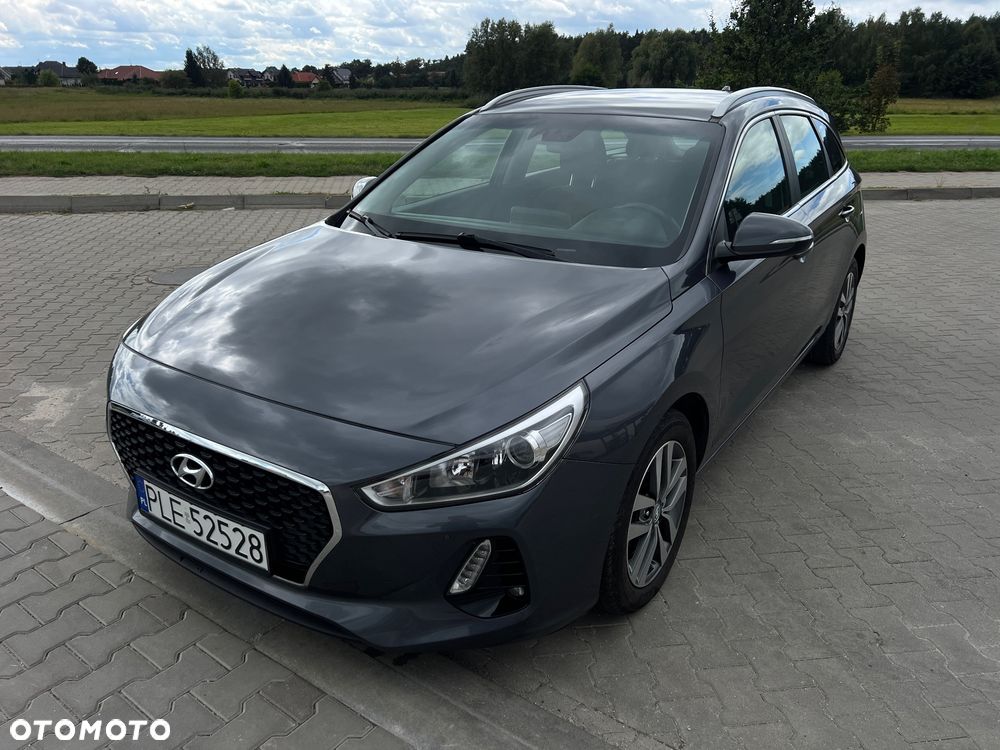 Hyundai i30 1.4 T-GDI Premium - 1