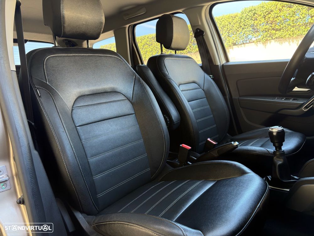 Dacia Duster 1.2 TCe Prestige - 11