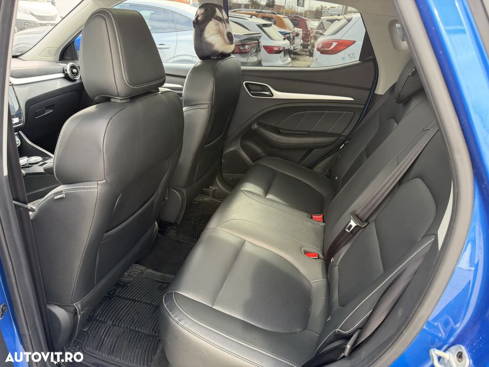 MG ZS EV Standard Luxury - 7