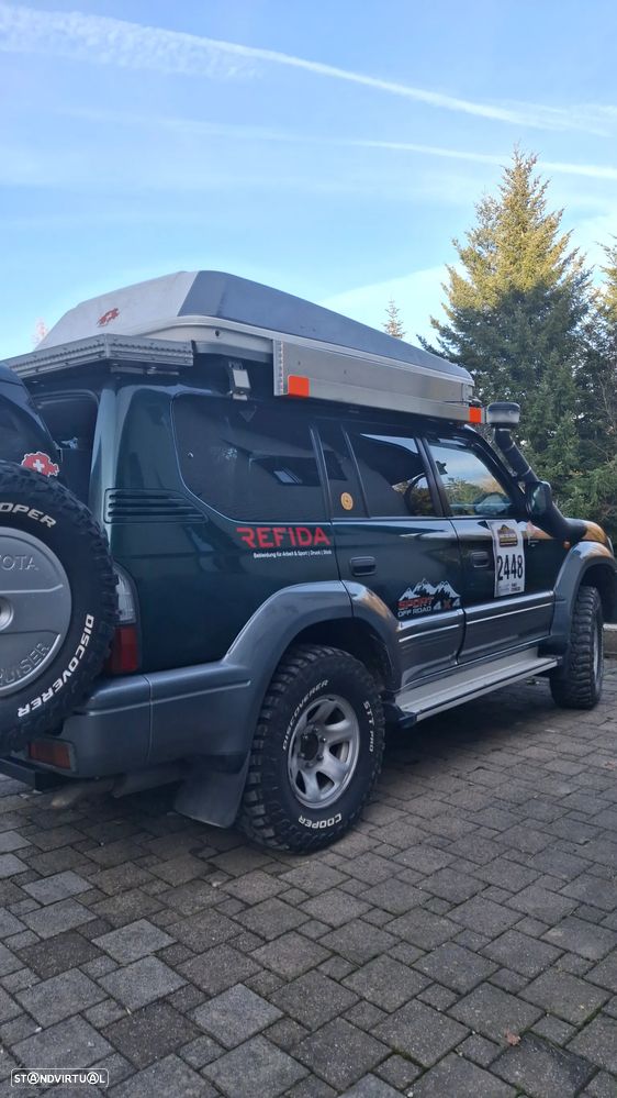 Toyota Land Cruiser - 5