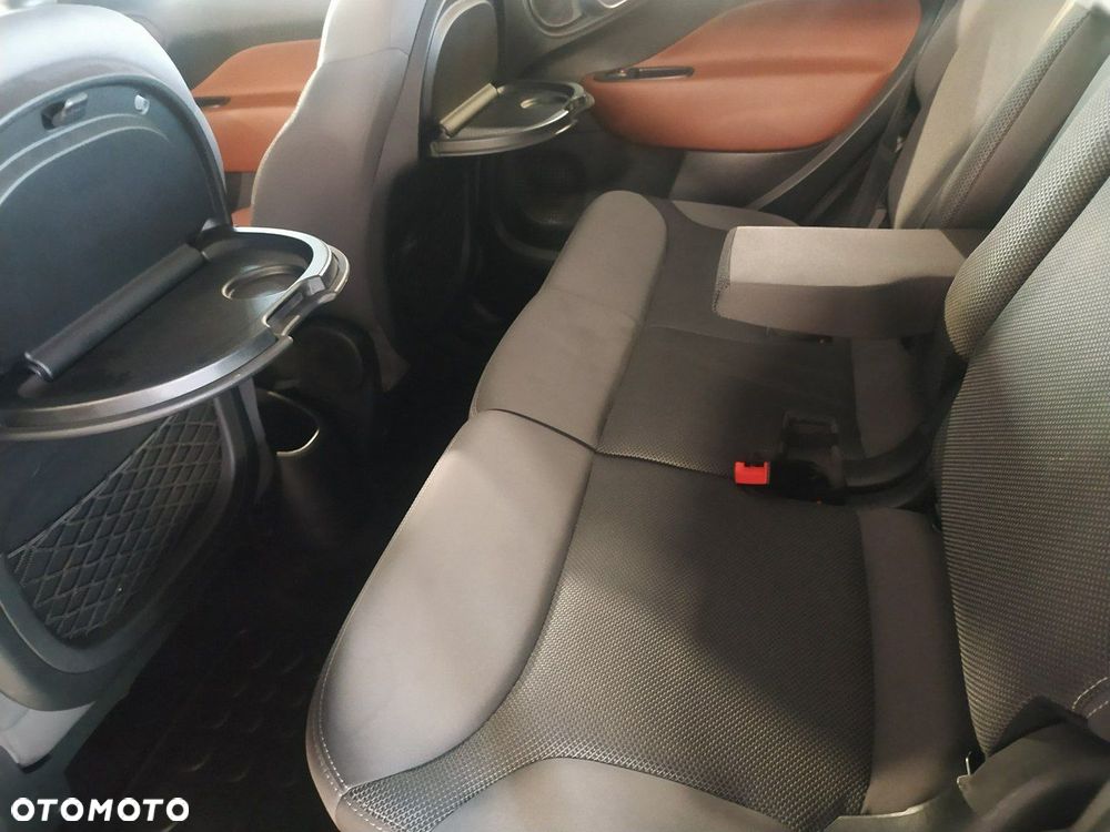 Fiat 500L 1.4 16V Pop-Star - 12