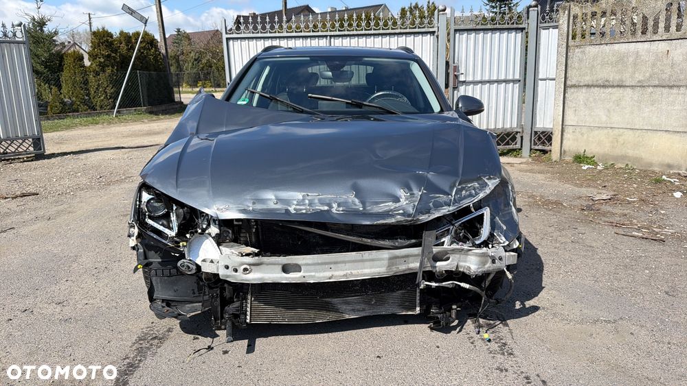 Audi A4 Avant 2.0 TDI ultra S tronic - 3