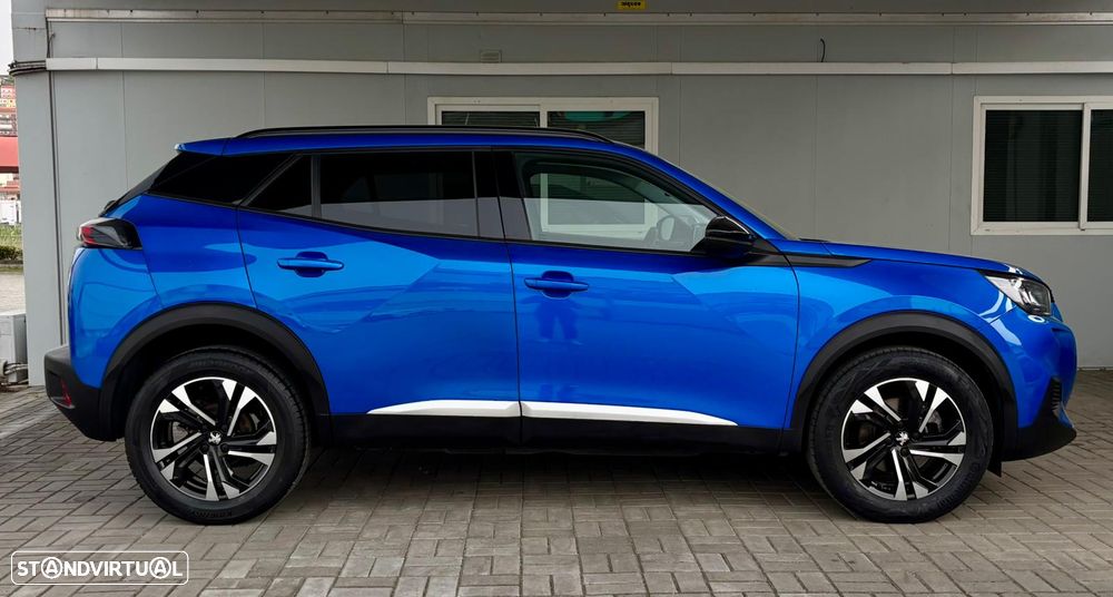 Peugeot 2008 1.5 BlueHDi Allure EAT8 - 23