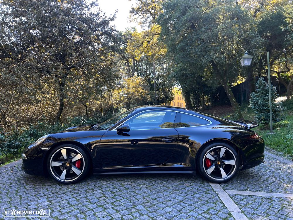 Porsche 911 (991) Carrera 2 50th Anniversary Edition - 4