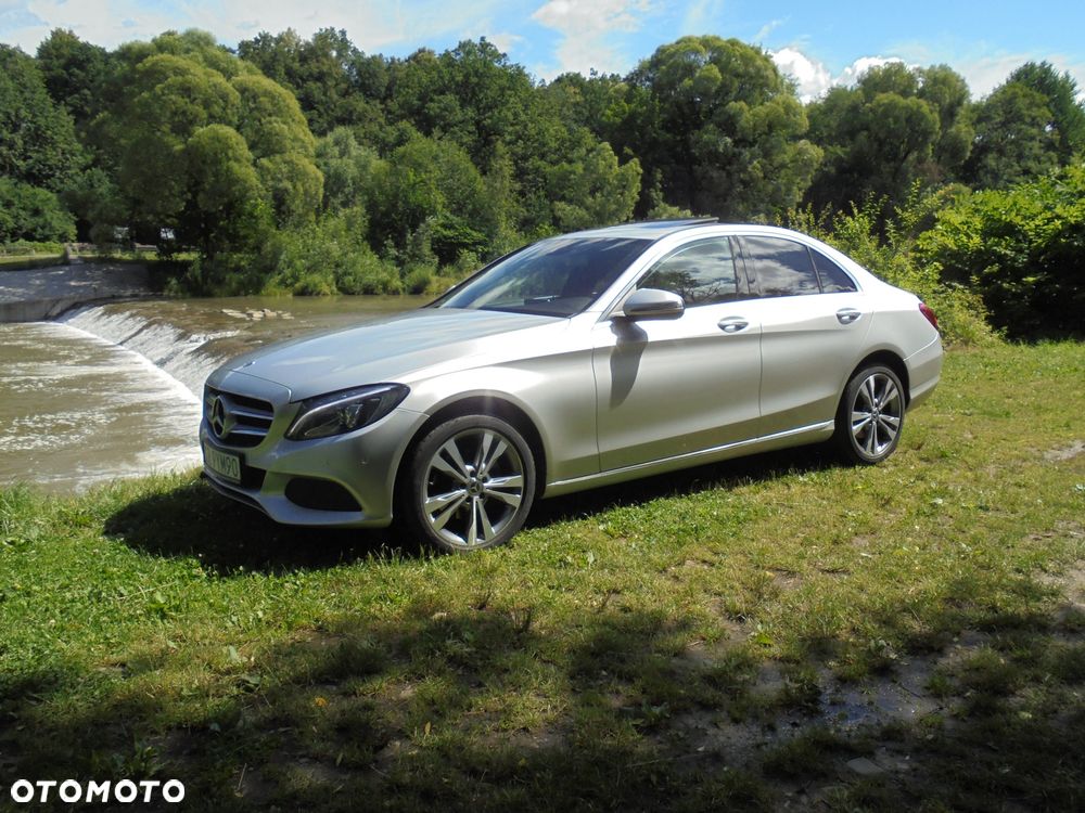 Mercedes-Benz Klasa C 200 9G-TRONIC Exclusive - 12