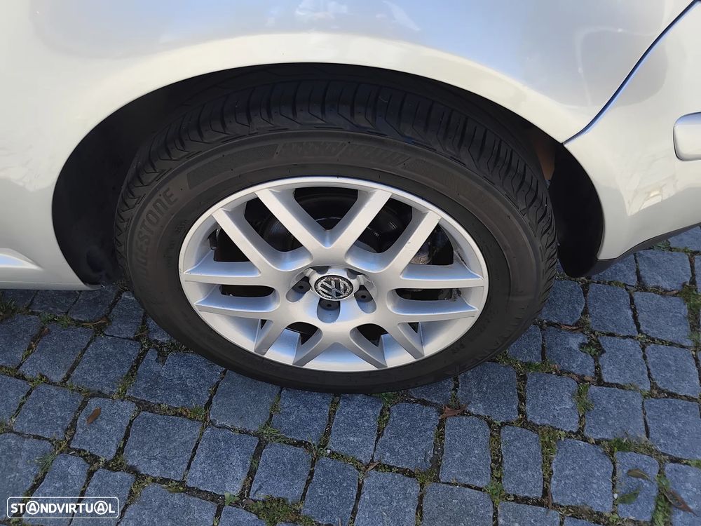 VW Golf 1.4i Confortline JE+AC - 11