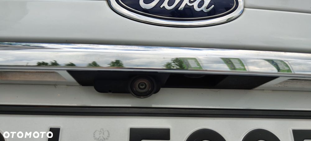 Ford Mondeo - 18