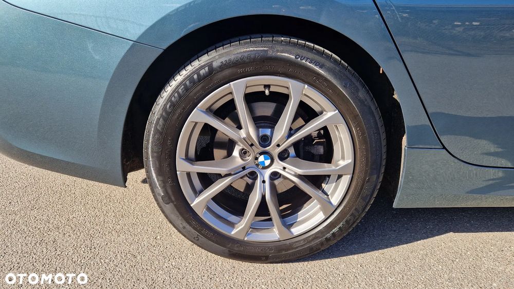 BMW Seria 3 320i GPF Sport - 36