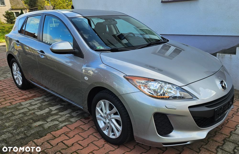 Mazda 3 - 3