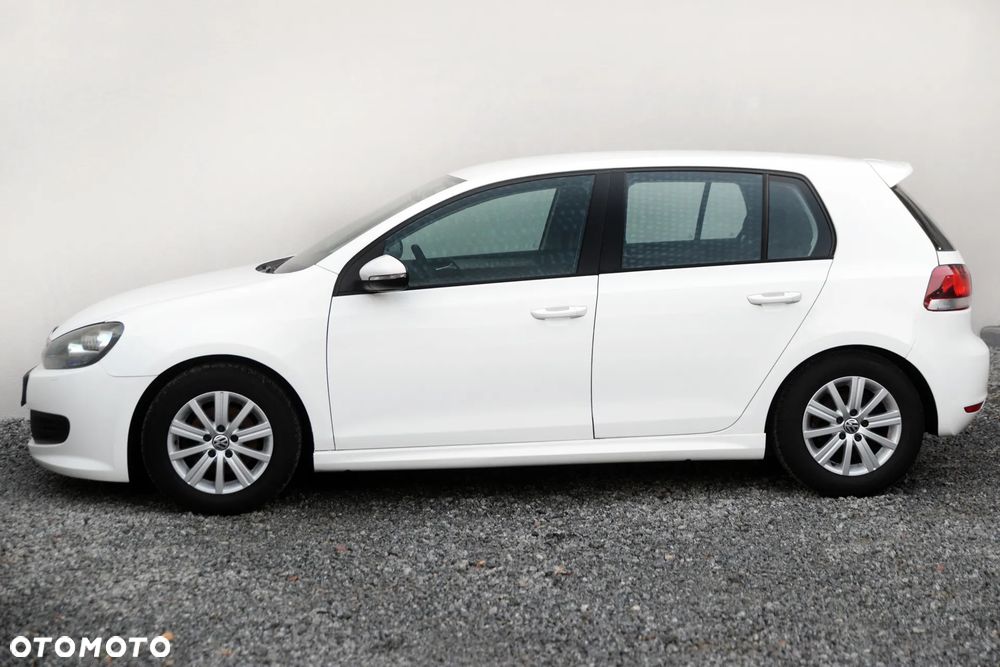Volkswagen Golf 1.6 TDI BlueMotion Technology Trendline - 22