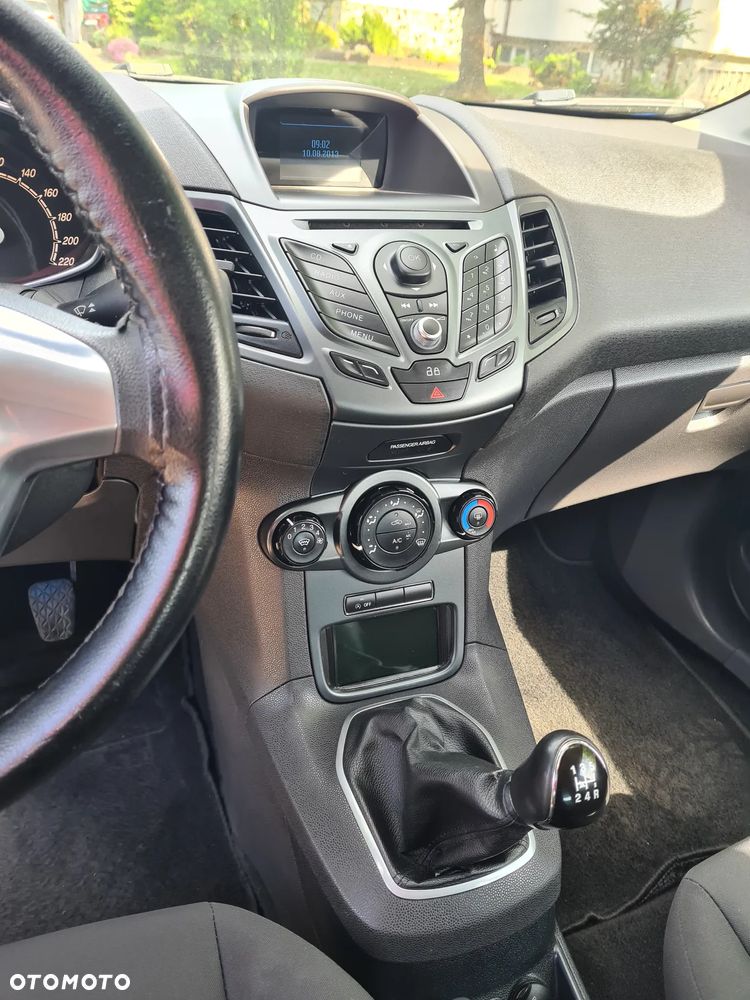 Ford Fiesta - 9