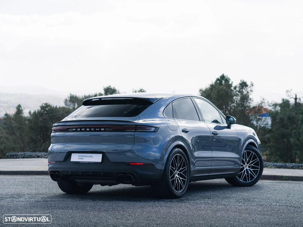 Porsche Cayenne Coupé E-Hybrid - 7