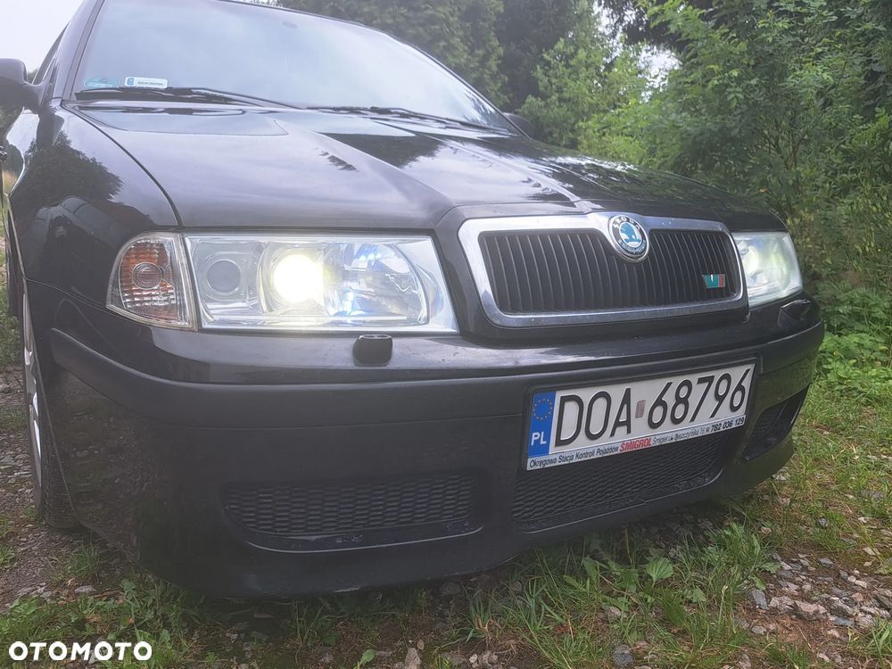 Skoda Octavia 1.8T Tour RS - 2