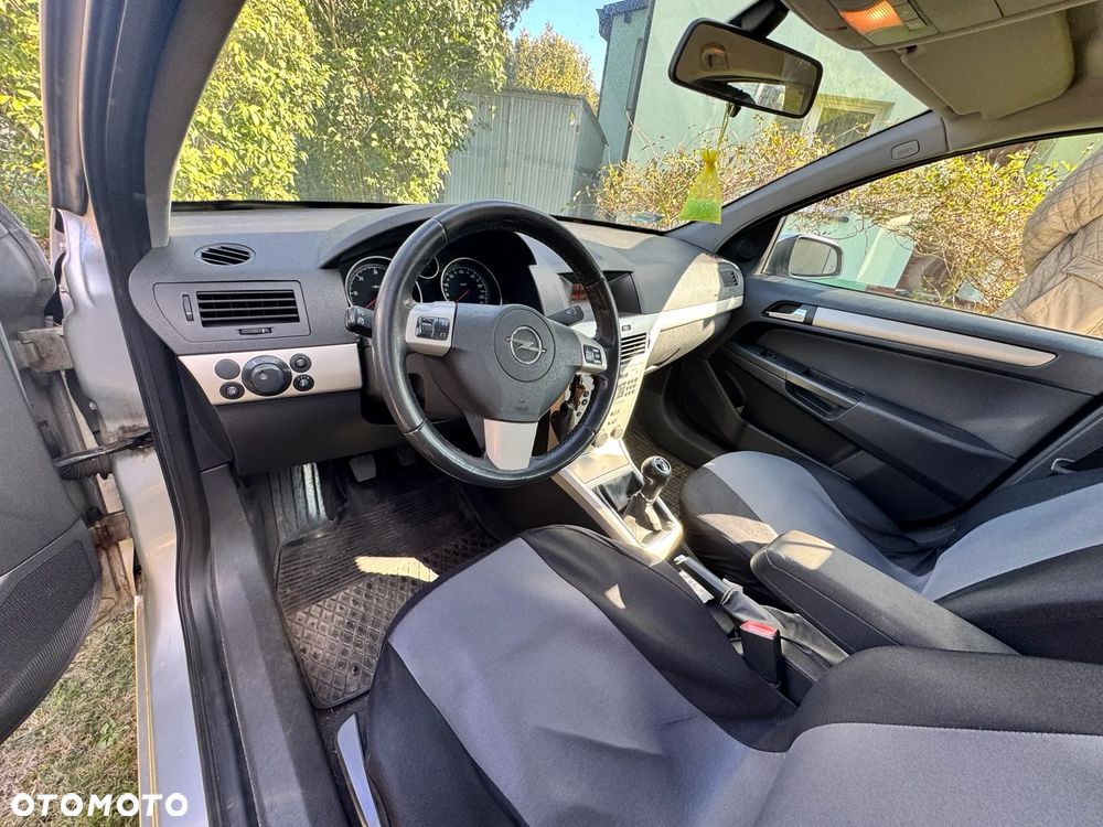 Opel Astra III 1.7 CDTI Cosmo - 8