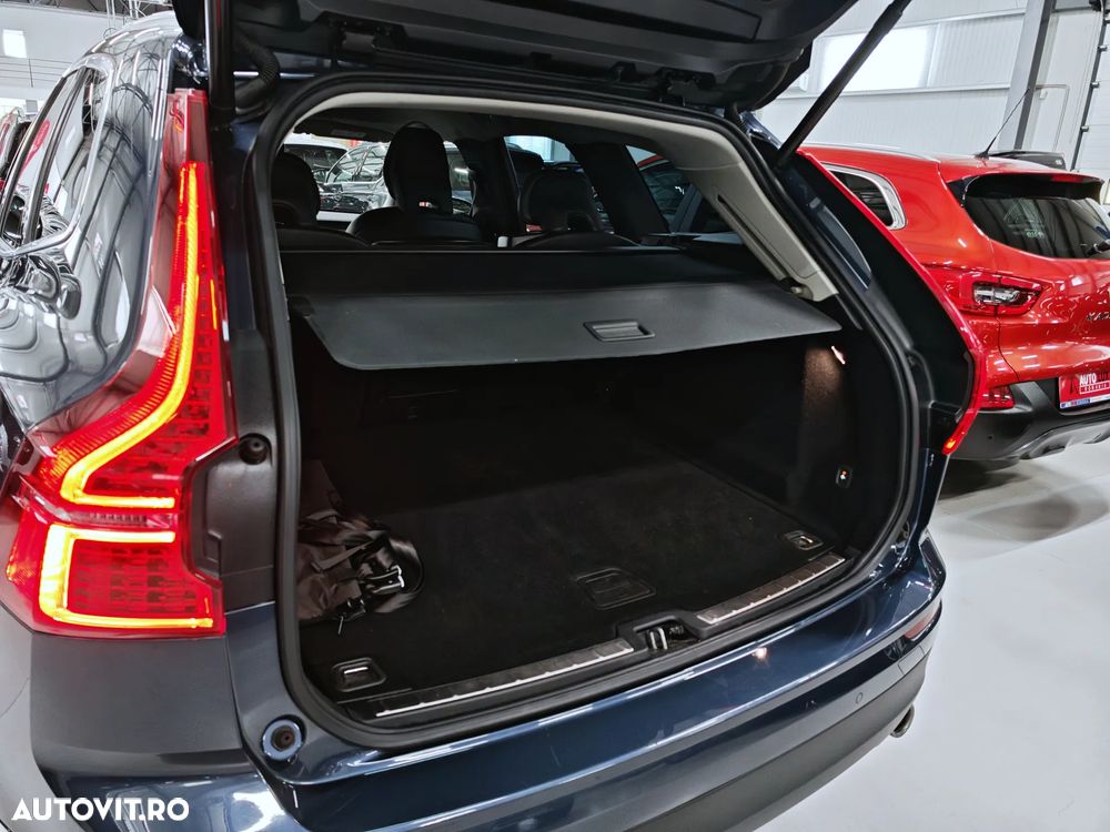 Volvo XC 60 D4 Geartronic Momentum - 29