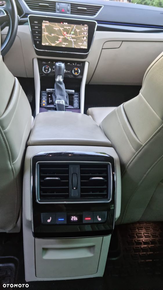 Skoda Superb - 14