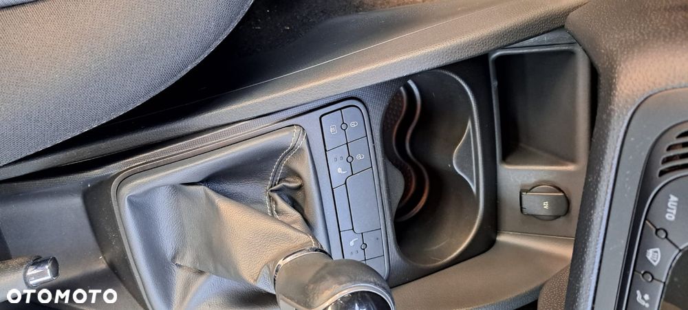 Seat Ibiza 1.4 16V Style - 12