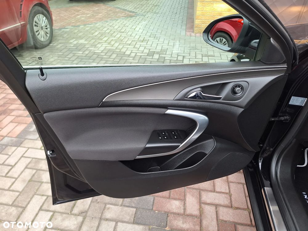 Opel Insignia 1.8 Cosmo - 17