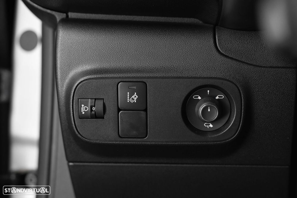 Citroën C3 1.2 PureTech Feel - 39